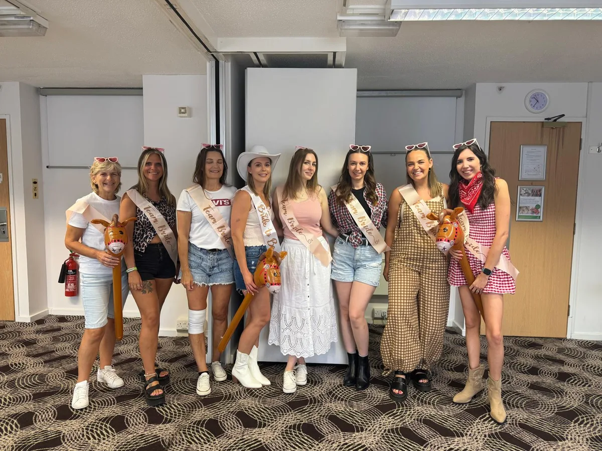 2000s themed hen party dance class